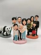 软陶真人公仔订制，泥人面人塑像，私人订制礼品结婚过生日礼物